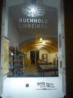 “Pulseira de “Punição” ou Disciplina, instalação de Manuela Domingues na Livraria Buccholz